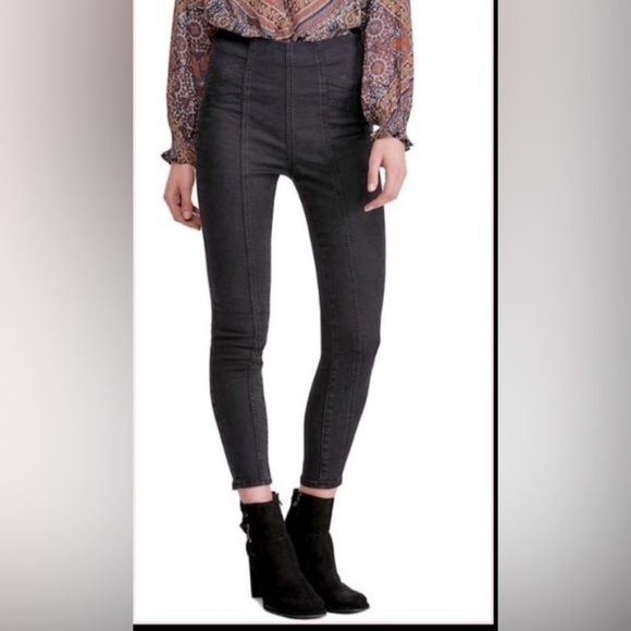 We The Free Denim - Free People Feel Alright Pull On Denim Black High Waisted Stretch NWT- SZ 26